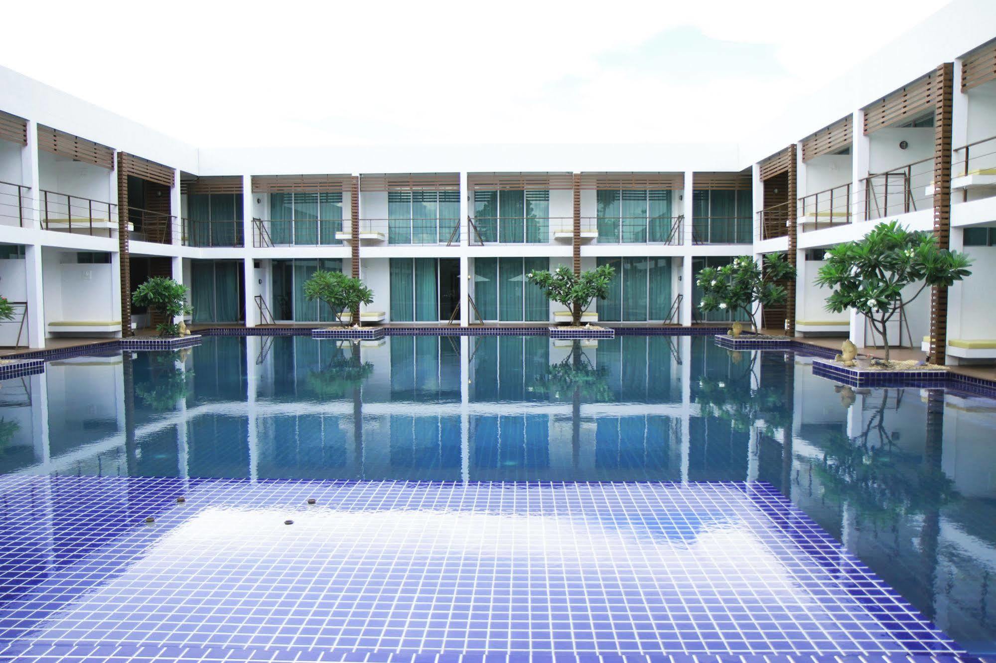 Vana Wellness Resort Nong Khai Extérieur photo